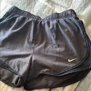 Nike Black Athletic Shorts Moisture-Wicking Performance
